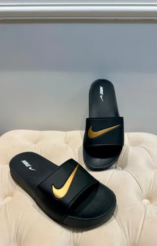 Sandália slide
