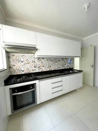 Quarto para alugar.