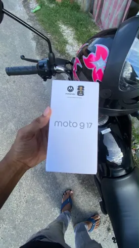 Moto g17