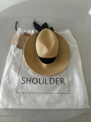 Chapéu Panamá em palha com fita de Seda Preta da Shoulder - Novo na etiqueta