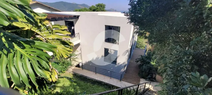 Casa à venda, 250 m² por R$ 1.500.000,00 - Itaipu - Niterói/RJ
