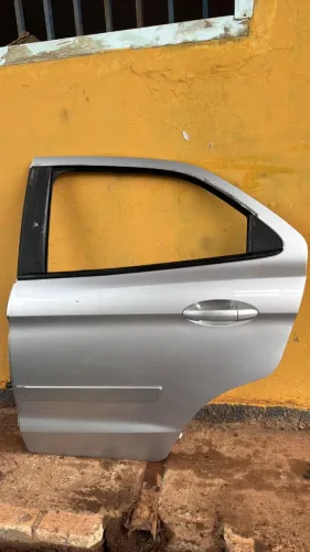 PORTA TRASEIRA ESQUERDA FORD KA