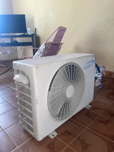 Central de Ar Samsung 9mil Btus