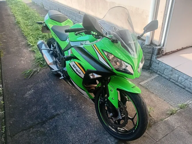 Ninja 300 baixa km