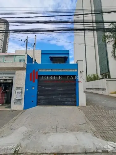 Sobrado comercia para aluguel possui 115 m² com 6 salas no Ipiranga