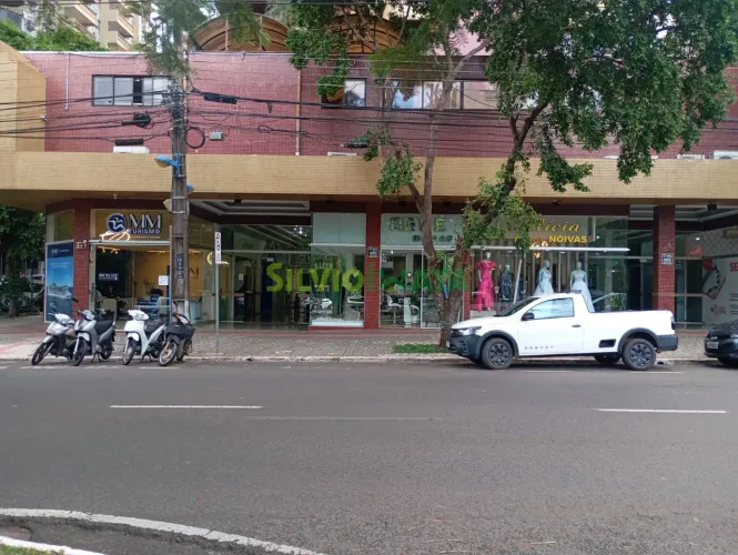 Loja à venda no Edifício Notre Dame Centro (Zona 01), Maringá/PR