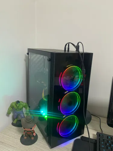 COMPUTADOR CORE I3 7100 RX 480 8gb ram