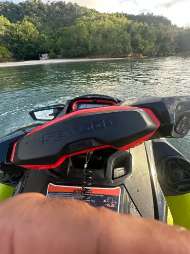 Jet ski Rxt 
