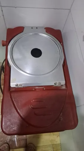 Vendo masseira de. Pao francês 15 kg.