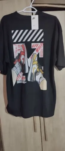 Camisa oversaide G troca ou venda nova troca né cordões ou outras coisa leia o anuncio