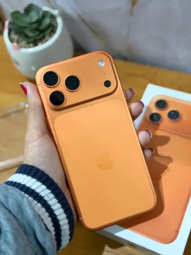 Apple iPhone 17 Pro Max 256GB Laranja-cósmico 6,9" 48MP iOS 5G