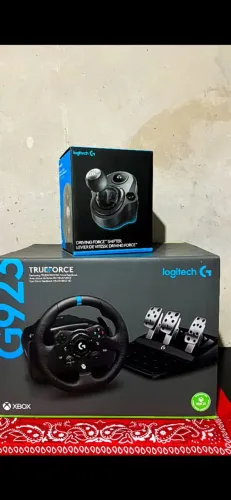 Logitech G923
