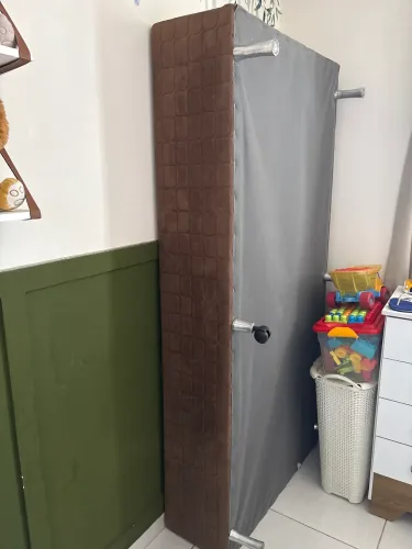 Base de cama solteiro em perfeito estado