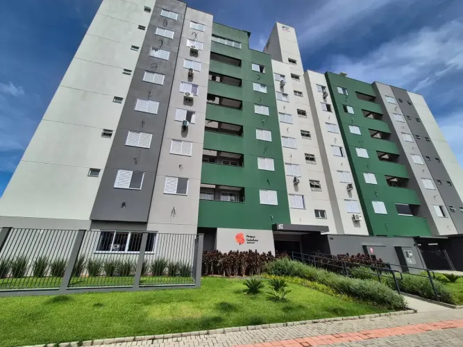Imóvel para venda possui 62 metros quadrados com 2 quartos em São Luiz - Criciúma - SC