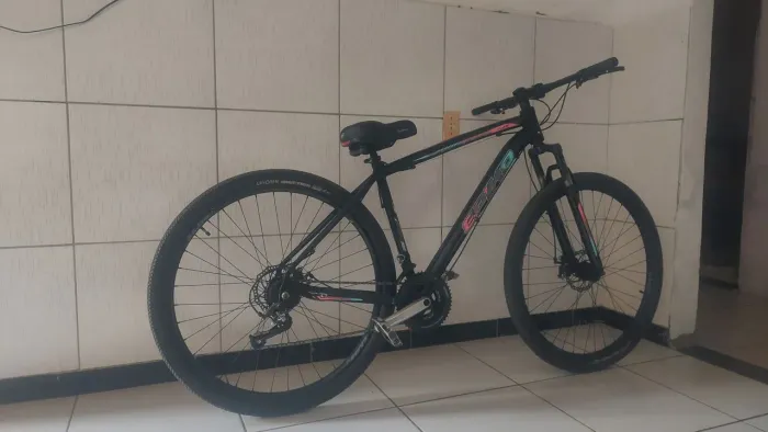 Vendo e troco bicicleta