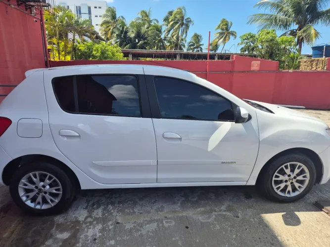 Renault Sandero Zen Flex 1.0 12V 5P Mec. 2020