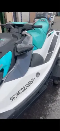 Jet seadoo GTI 130hp 2023 com motor fundido acompanha carreta rodoviária 