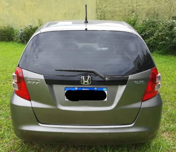 Imagem de Honda Fit LX 1.4/ 1.4 Flex 8v/16v 5P Aut. 2010