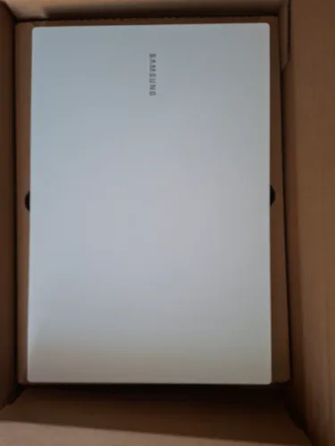 NOTEBOOK SAMSUNG 15.6",Ci3,4G,256G SSD,WIN11