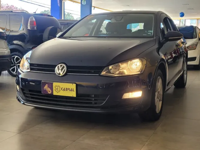 Volkswagen Golf Comfortline 1.0 TSI Total Flex Mec. 2017