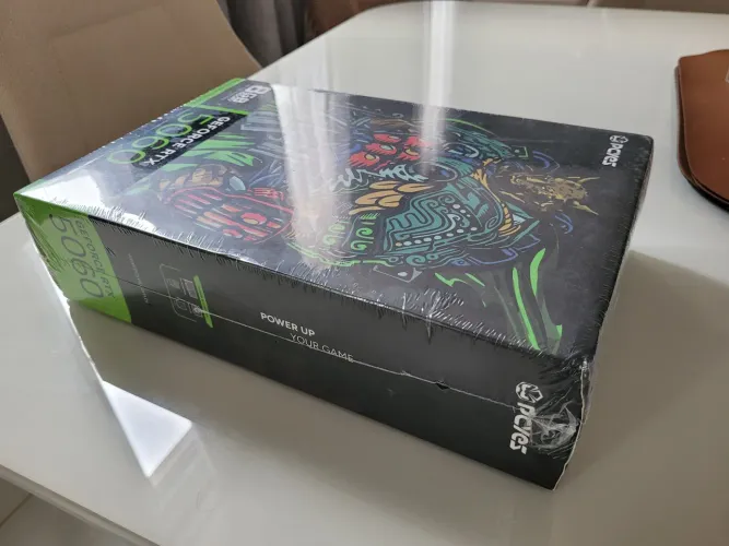 PLACA DE VÍDEO RTX 5060 PCYES 8GB NOVA LACRADA RODA DLSS 5