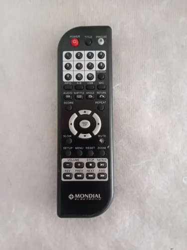 controle remoto de um DVD player Mondial, modelo D-20