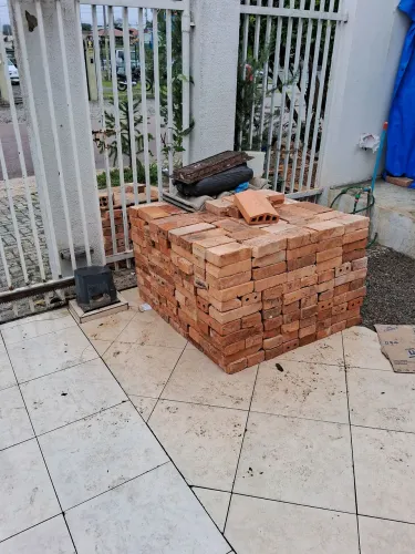 Tijolos de demolição