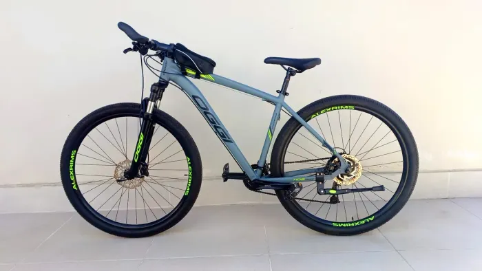 TOP! Oggi HDS 29 Full Shimano e Alumínio Muito Nova c/ Nota + Acessórios