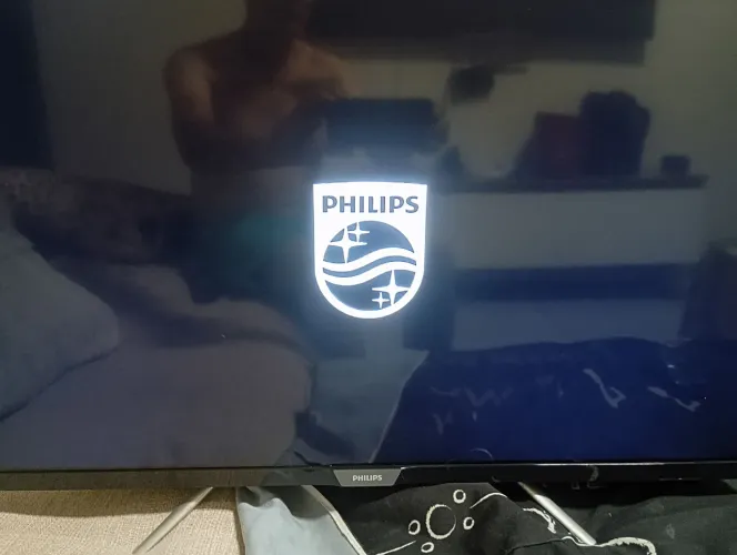 Tv Philips 32 polegadas smart completa