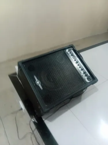 Caixa amplificada 
