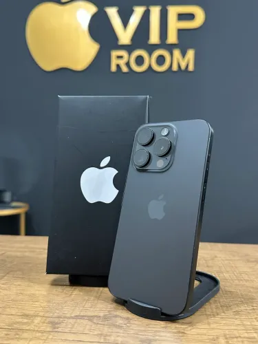 iPhone 15 Pro 128gb preto semi novo em excelente estado!!