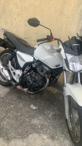 Vem nela motor ótimo estado troco por outra do meu interesse