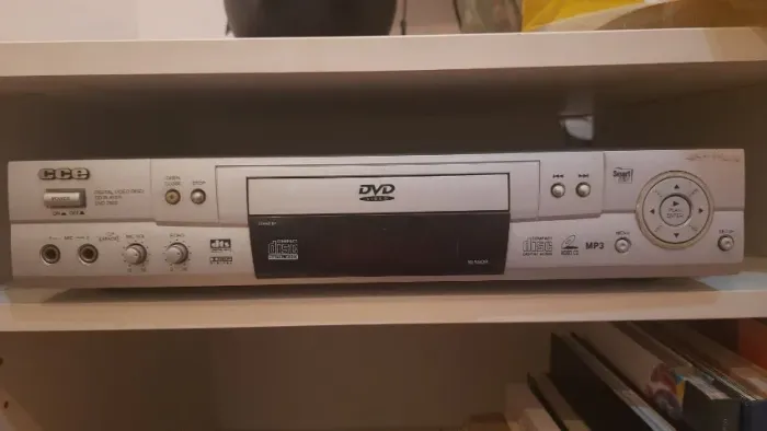 dvd cce 2600