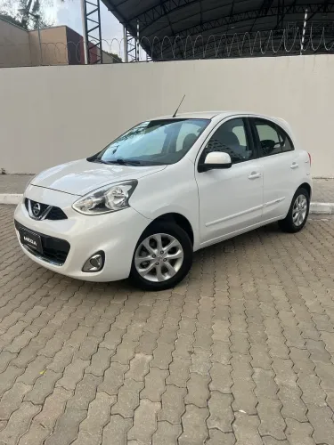 Nissan March SV 1.6 16V Flex Fuel 2015