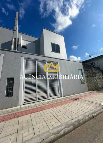 Sobrado com 2 dormitórios à venda por R$ 470.000,00 - Cordeiros - Itajaí/SC