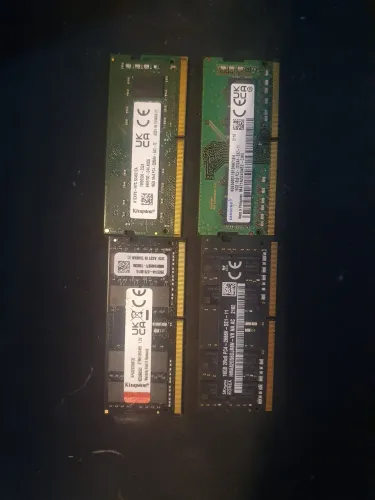Lote 4 Memórias Notebook DDR4 80GB Total - Kingston Fury, Samsung, Hynix