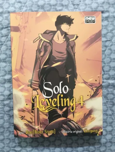 SOLO LEVELING VOLUME 4