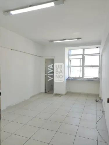 Sala Comercial para locação no Edifício Cecisa na Vila Santa Cecilia/Volta Redonda - SA002