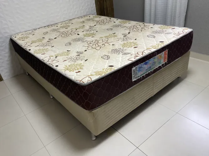 Base + colchão casal D33