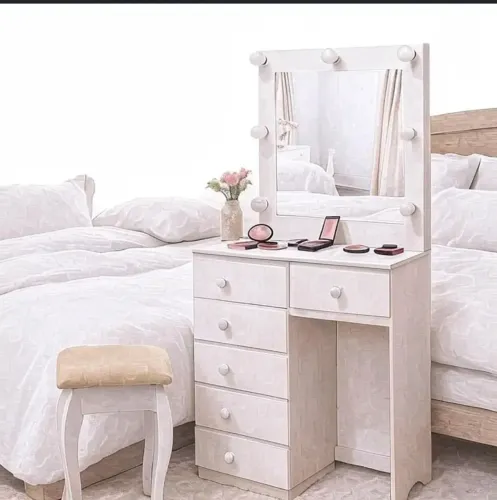 Penteadeira Camarim com espelho e banco 