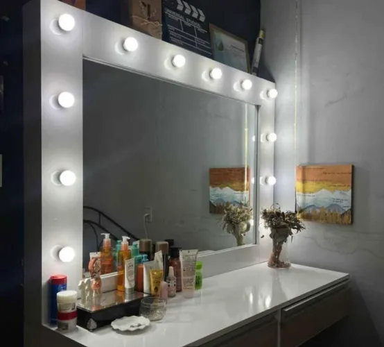 Vende se penteadeira camarim