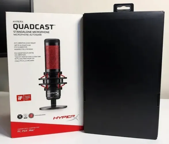 MICROFONE GAMER QUADCAST COM BRAÇO ARTICULADO