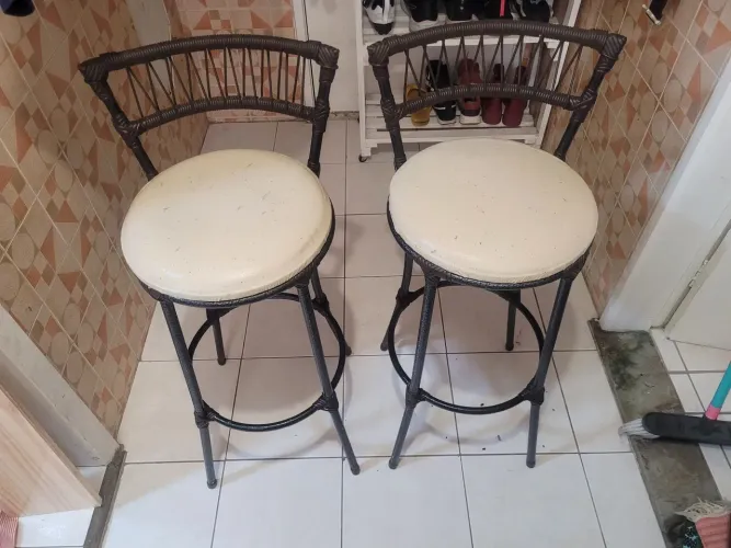 Doação de 2 banquetes