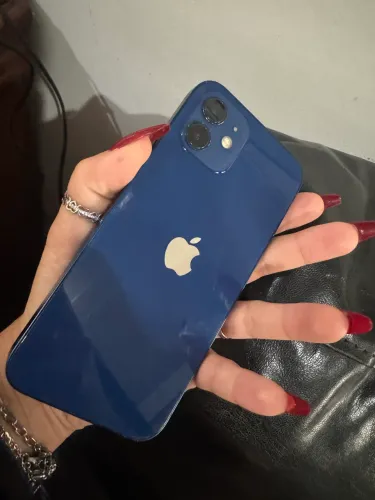 iPhone 12 azul parcelo