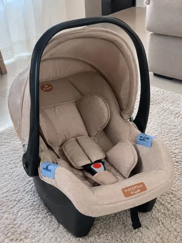 Bebê conforto burigotto