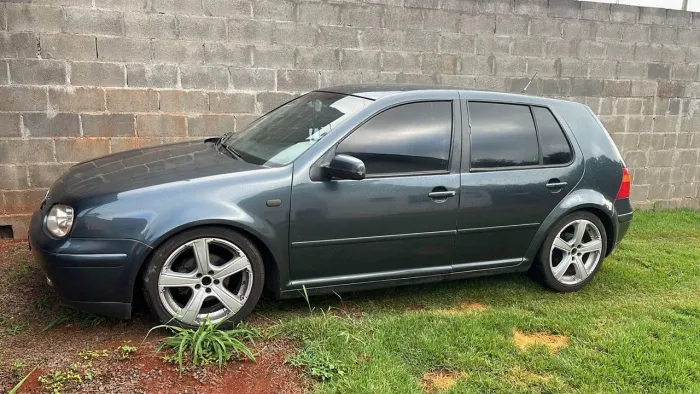 Volkswagen Golf 1.6 MI/ 1.6 MI Gener./black & Silver 2001