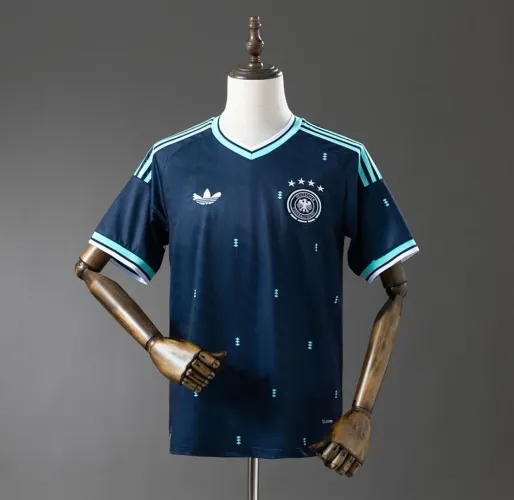 Camisa Alemanha Visitante 2026 Modelo Torcedor | Disponível no Tamanho G e GG.