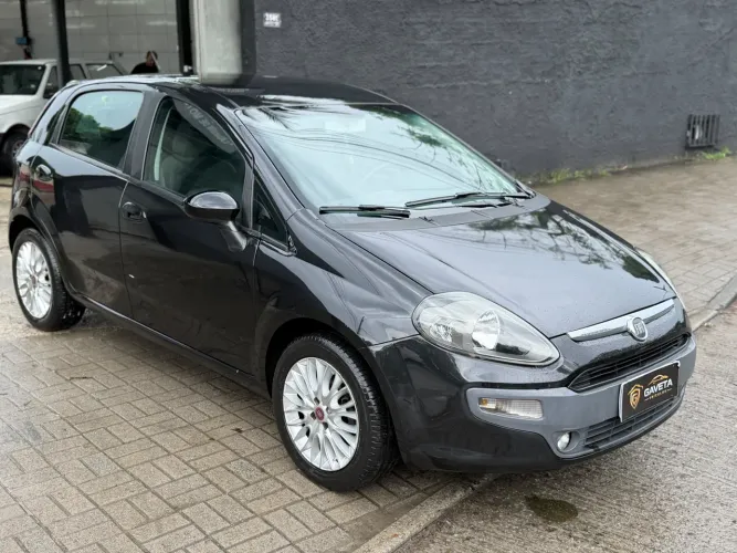 Fiat Punto Blackmotion 1.8 Flex 16V 5P. 2015