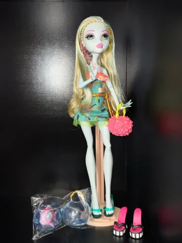 Monster hign Lagoona + Neptuna + aquário 