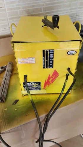Máquina de solda balmer 220V